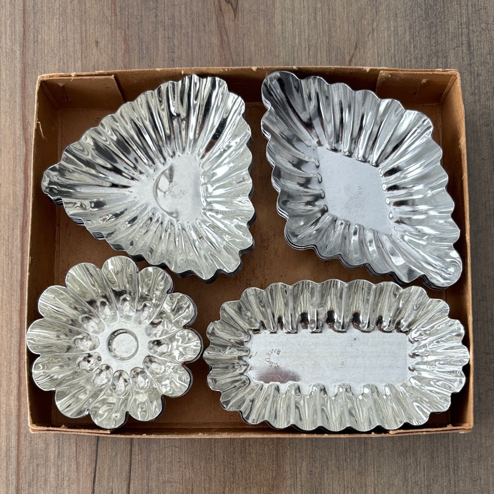 Vintage Tartlet Set